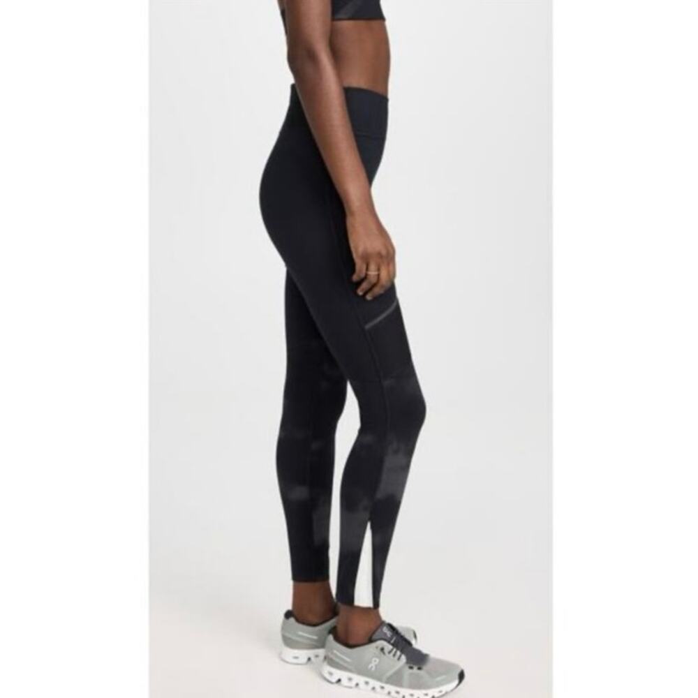 On Running Black Lumos Long Tight Size Small Zip … - image 5